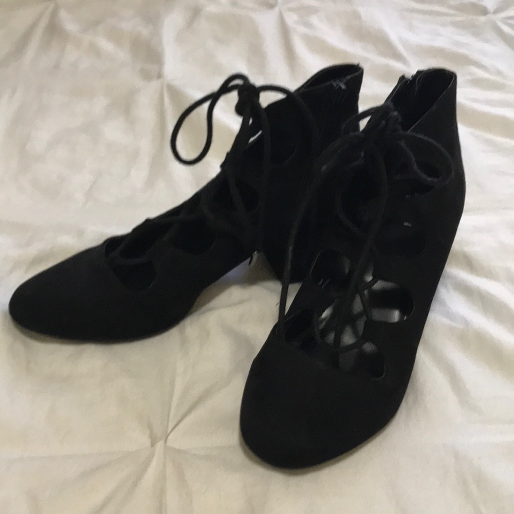 Black lace up wedges